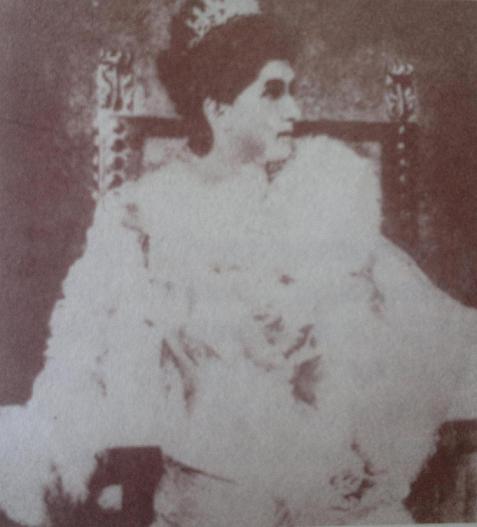 沈壽繡，仿真繡，意大利皇后愛麗娜像