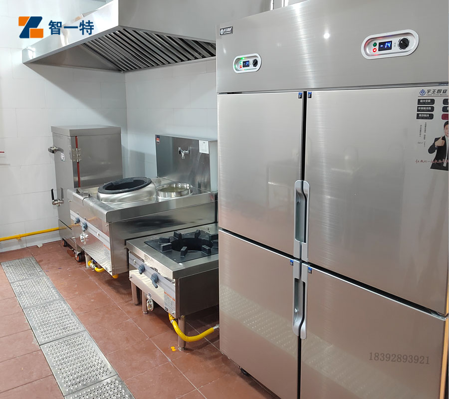 裝車完畢、等待出發(fā)