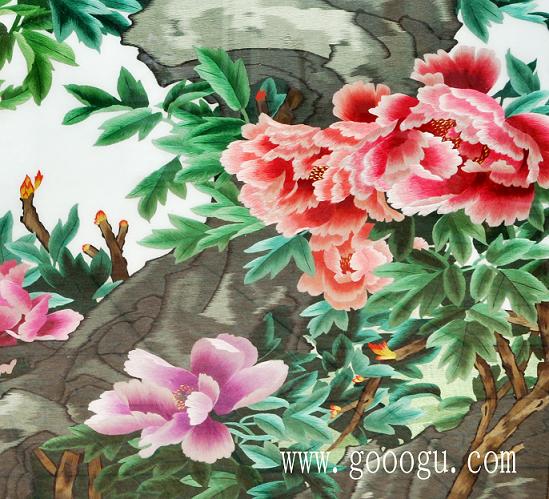 精品國(guó)色天香牡丹圖細(xì)節(jié)圖片!繡工精細(xì)、圖案顏色過渡均勻!